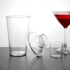 BarProducts.com 3 Piece Plastic Shaker - 22 Ounce Clearance