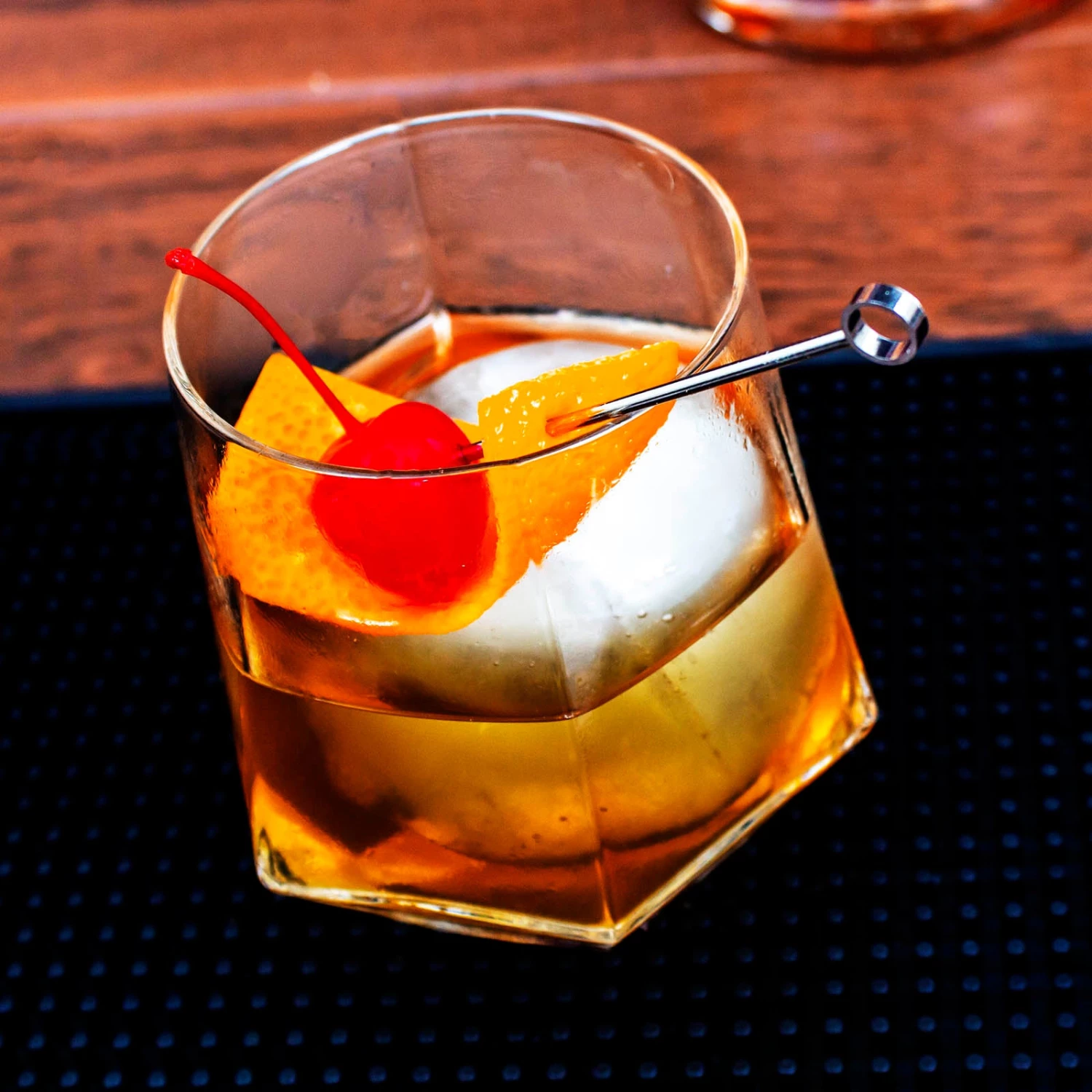 BarConic-10oz-Diamond-Shape-Rocks-Glass-clean-scene2.jpg BarProducts.com SPECIAL COLLECTIONS BarConic® Diamond Shape Rocks Glass -10 Ounce - (Quantity Options)