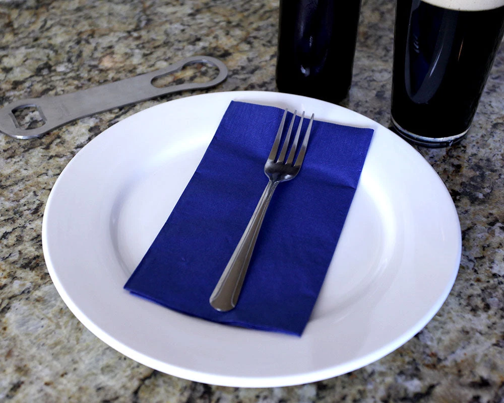 blue-dinner-napkin-2-ply-web.jpg BarProducts.com BarConic® 15” X 17” 2-PLY Colored Paper Dinner Napkins – DARK BLUE – Pack Of 100