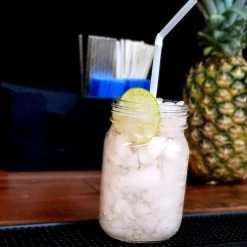 BarProducts.com BAR SUPPLIES Eco-Friendly PLA Bendable Straws - 8 ¼” Clear - Packs Of 100