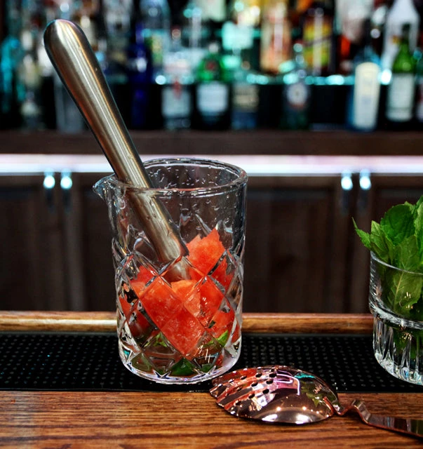 watermelon-mint-julepcocktail-on-bar-2.jpg BarProducts.com Master Mixology BarConic® 384ml (13 Oz) Diamond Pattern Mixing Glass